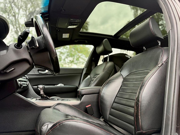 Kia Optima 6 of 15
