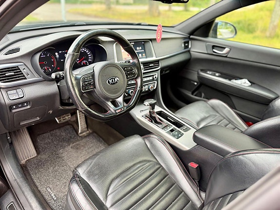 Kia Optima 5 of 15