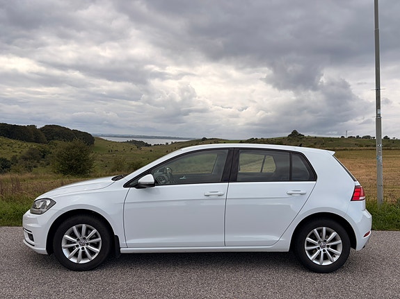 Volkswagen Golf VII 5 of 6