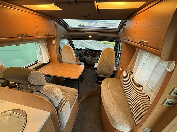 Knaus Renaut Sun Ti 2 of 9