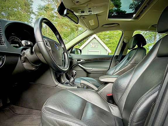 Saab 9-3 4 of 8