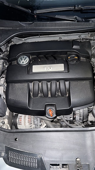 Volkswagen Golf V 4 of 11