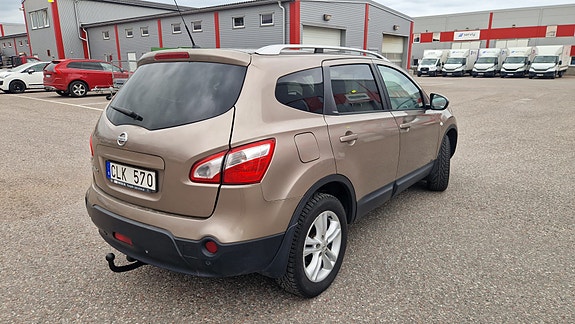 Nissan Qashqai+2 7 of 12