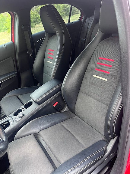 Mercedes-Benz A200 d 8 of 30