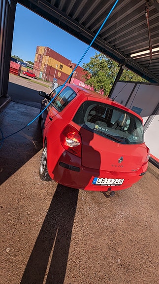 Renault Clio 3 of 17
