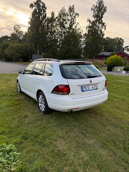 Volkswagen Golf V 4 of 7