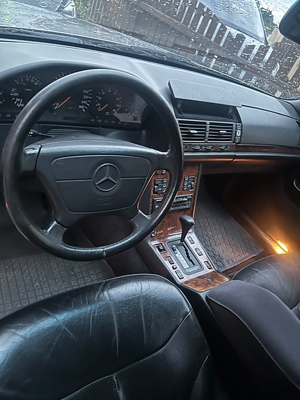 Mercedes-Benz 300 SE 8 of 8
