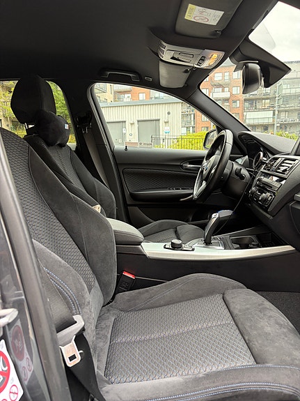 BMW 118i 15 of 22