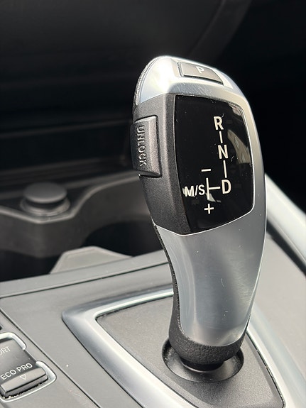 BMW 118i 13 of 22