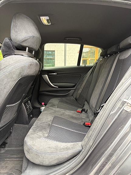 BMW 118i 16 of 22