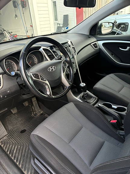 Hyundai i30 5 of 7