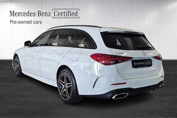 Mercedes-Benz C300 e 3 of 13