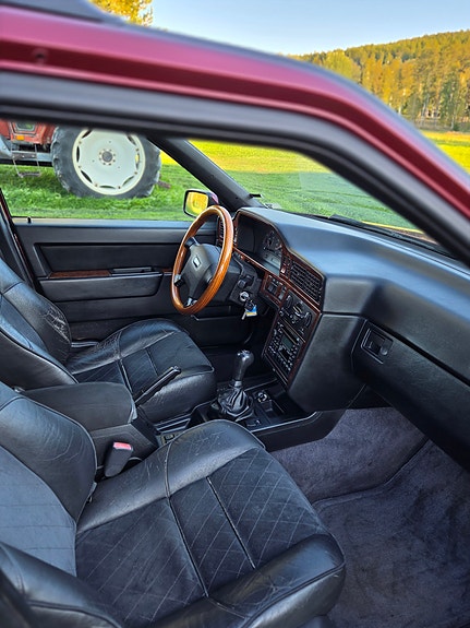 Volvo 850 6 of 8
