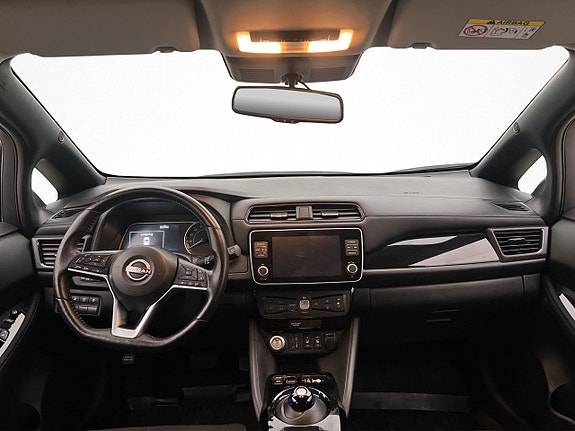 Nissan Leaf 18 of 30