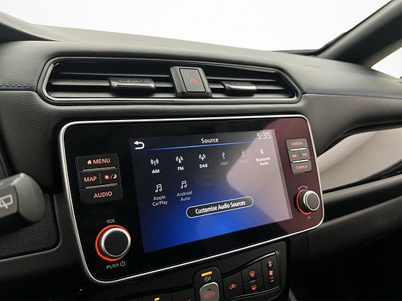 Nissan Leaf 23 of 30