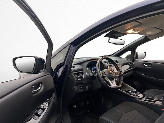Nissan Leaf 20 of 30