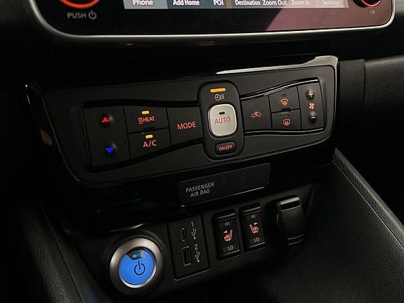 Nissan Leaf 26 of 30