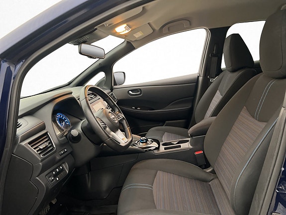 Nissan Leaf 21 of 30