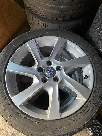 Volvo V60 16 of 17