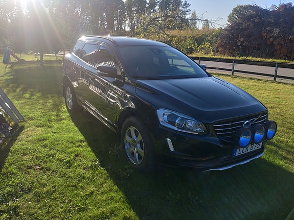Volvo XC60 4 of 6
