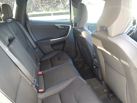 Volvo XC60 5 of 6