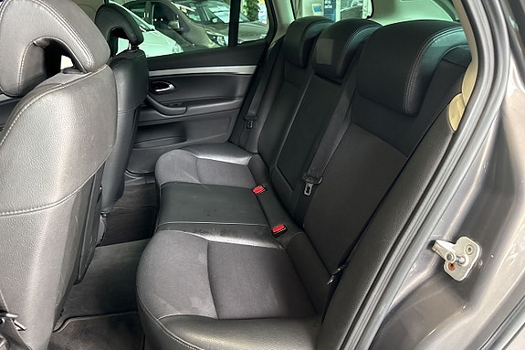 Saab 9-3 12 of 21