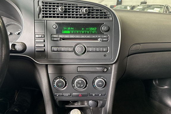 Saab 9-3 16 of 21