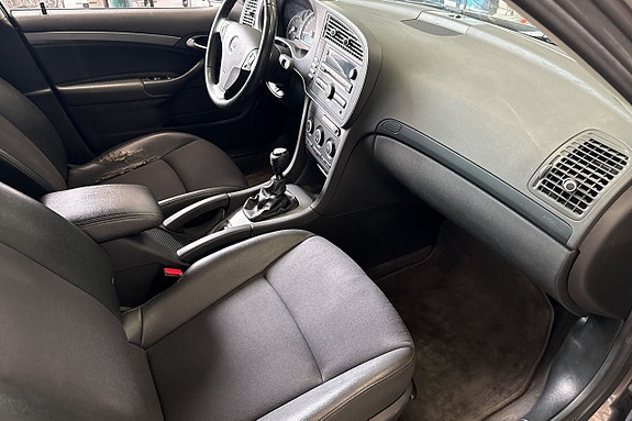 Saab 9-3 11 of 21