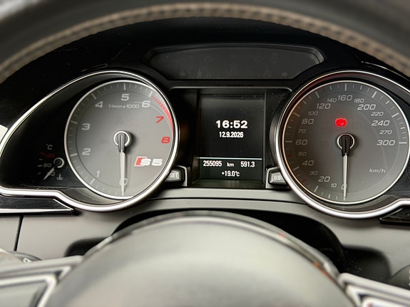 Audi S5 9 of 14