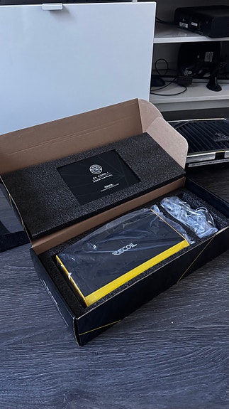 Product image 2 of 9