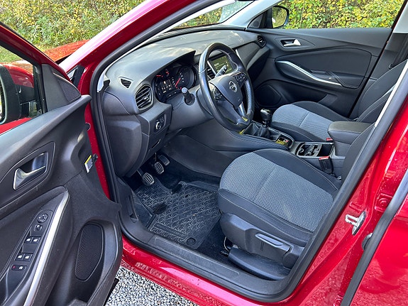 Opel Grandland X 3 of 3