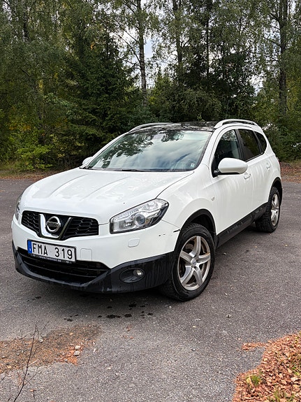 Nissan Qashqai+2 2 of 6