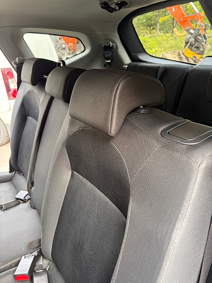 Nissan Qashqai+2 5 of 6