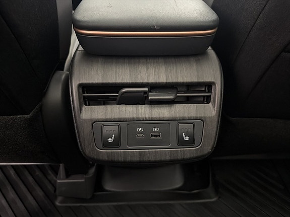 Nissan Ariya 21 of 30