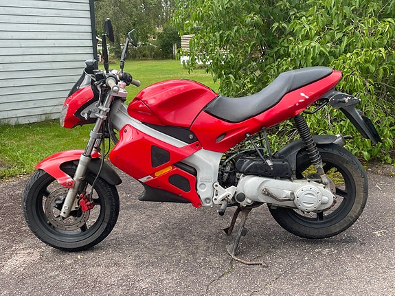 Gilera DNA 50 2 of 22