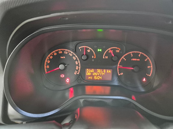 Opel Combo 9 of 13