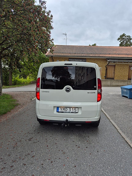 Opel Combo 4 of 13