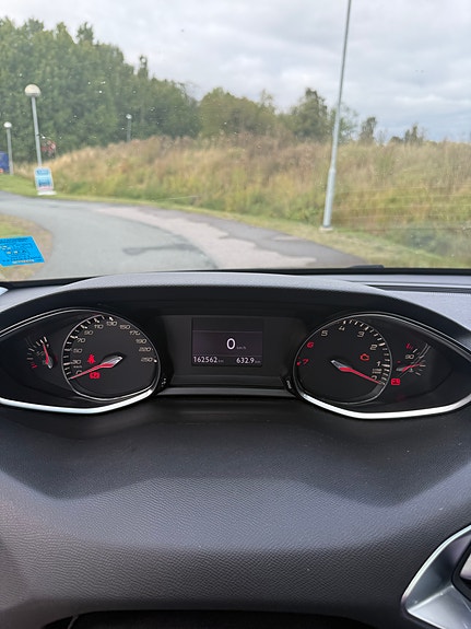 Peugeot 308 22 of 30