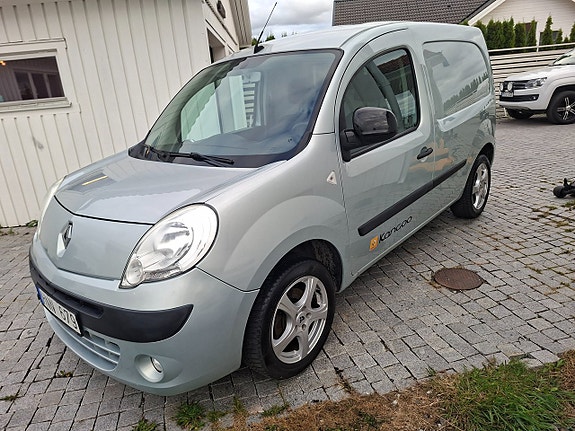 Renault Kangoo Express 2 of 9