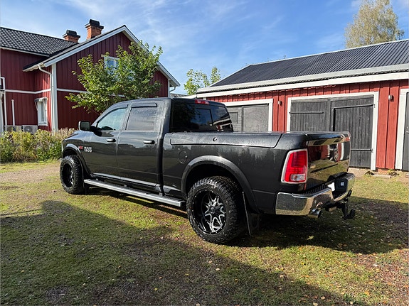 RAM 1500 2 of 5