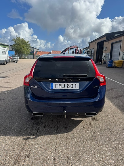 Volvo V60 6 of 10