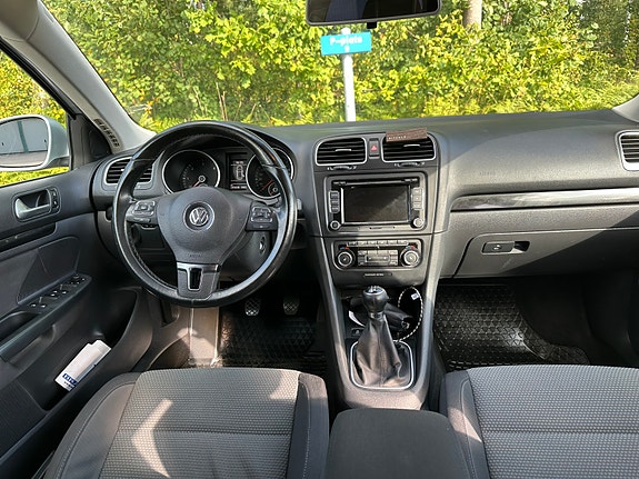 Volkswagen Golf VI 5 of 6