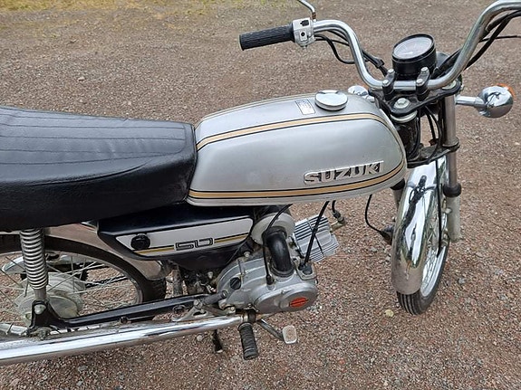 Suzuki K50 10 of 18