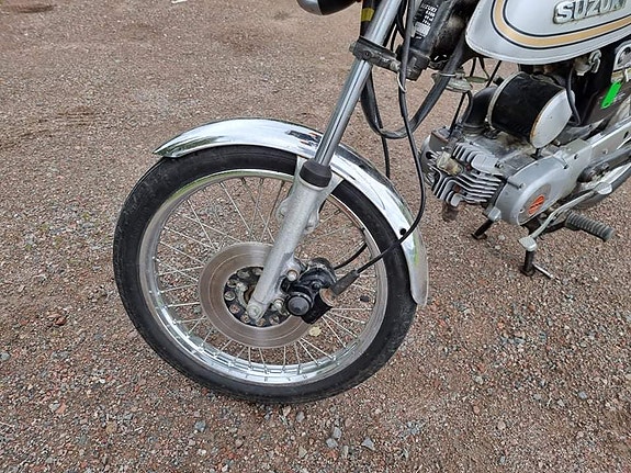 Suzuki K50 7 of 18