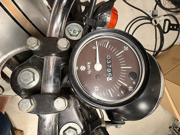 Suzuki K50 13 of 18