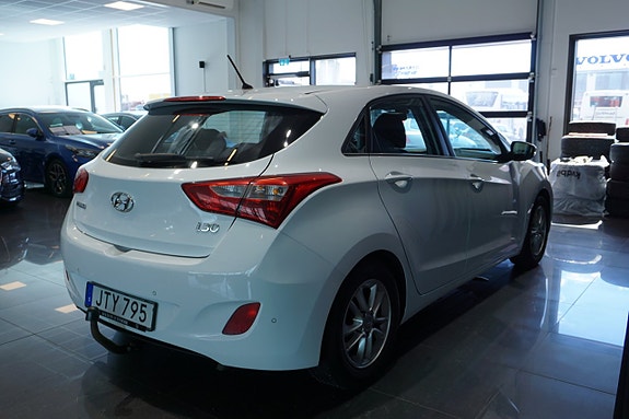 Hyundai i30 7 of 14