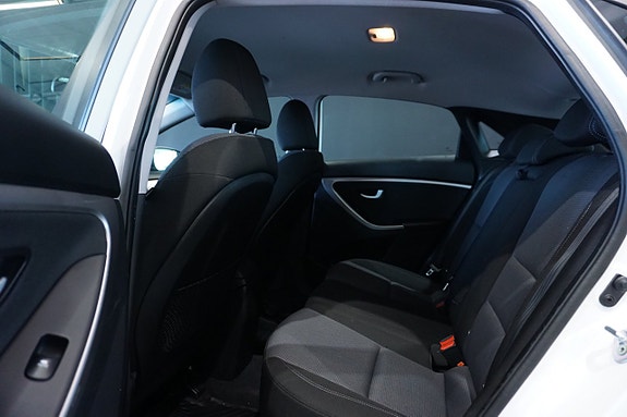 Hyundai i30 8 of 14