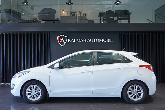 Hyundai i30 3 of 14