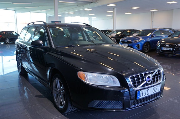 Volvo V70 5 of 14