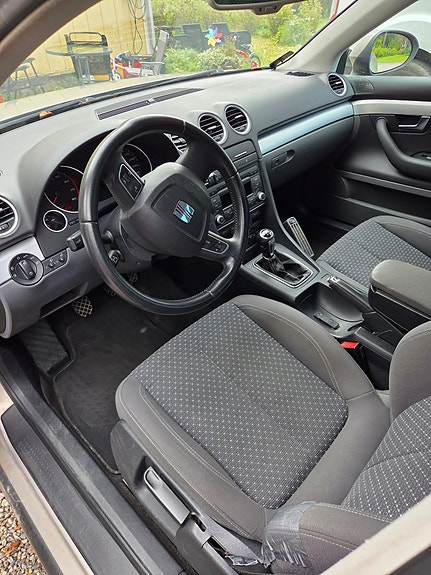 Seat Exeo 8 of 9